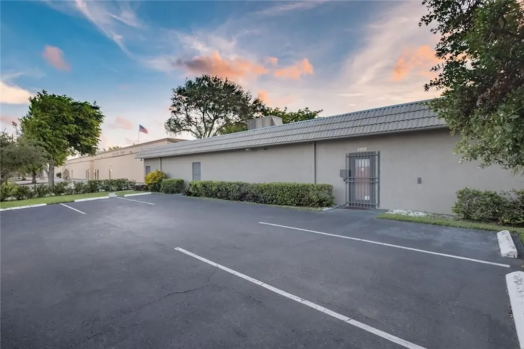 800 SW 15th Avenue Delray Beach FL 33444