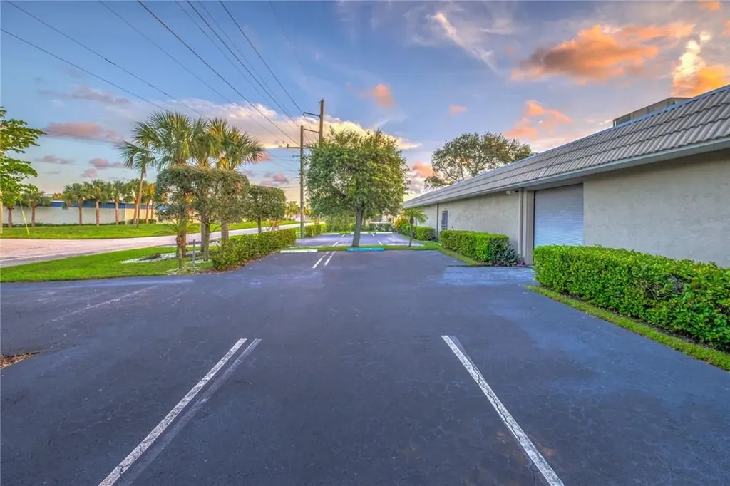 800 SW 15th Avenue Delray Beach FL 33444