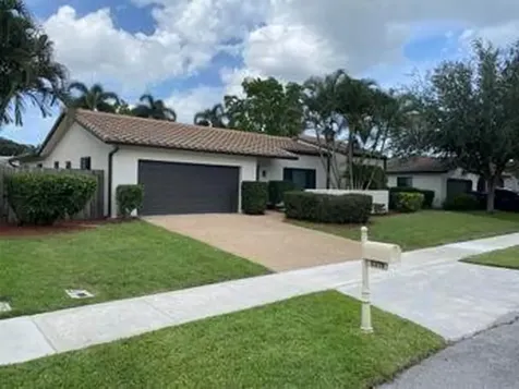 2379 NW 30th Street Boca Raton FL 33431