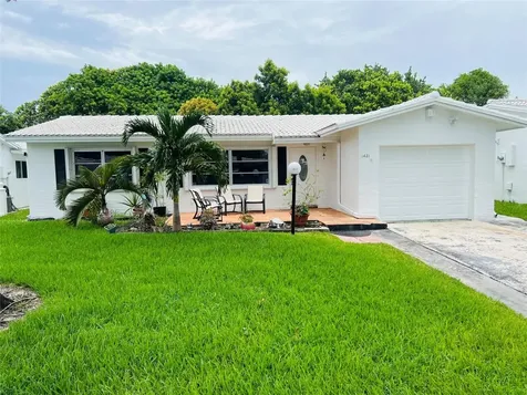 1421 NW 90th Way Plantation FL 33322