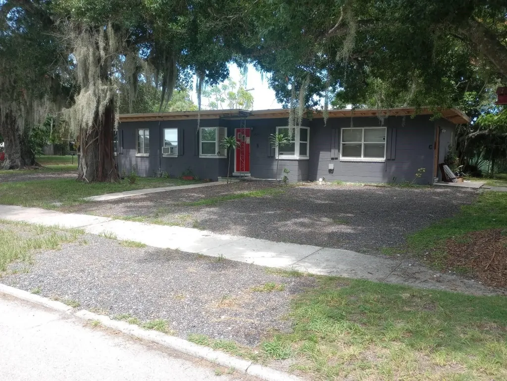 602 Texas Court Fort Pierce FL 34950