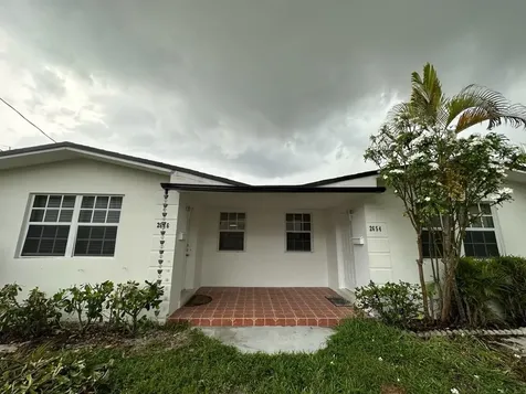 2656 SW 28th Court Miami FL 33133