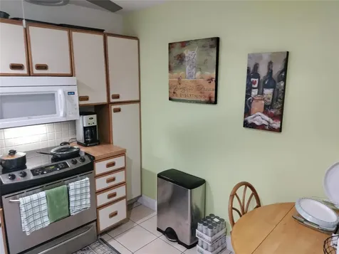2852 S Carambola Circle Coconut Creek FL 33066
