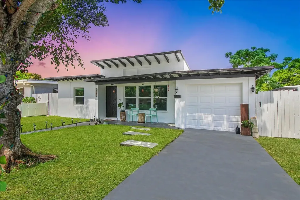 1209 S N Street Lake Worth Beach FL 33460