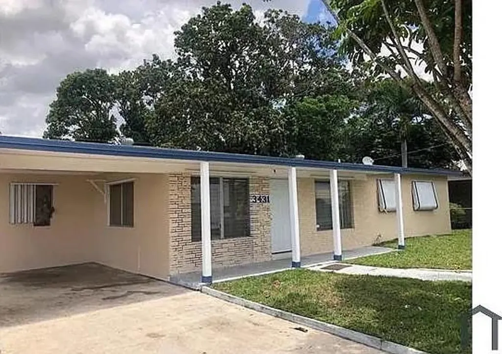 3431 NW 4th Street Lauderhill FL 33311
