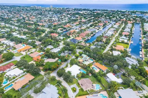 2480 NE 21st Terrace Lighthouse Point FL 33064