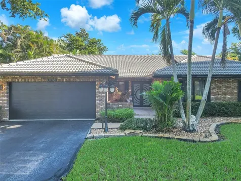 8667 NW 21st Court Coral Springs FL 33071