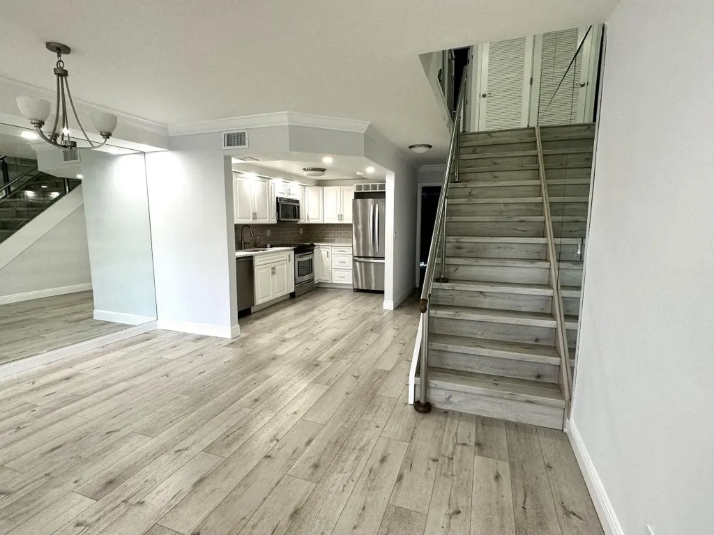 6037 Bayview Drive Fort Lauderdale FL 33308