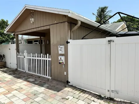 224 NW 41st Court Deerfield Beach FL 33064