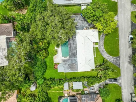14301 SW 73rd Avenue Palmetto Bay FL 33158