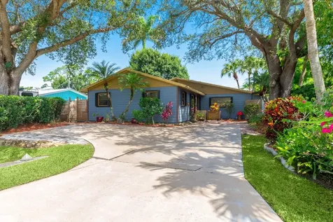 931 SW 37th Terrace Palm City FL 34990