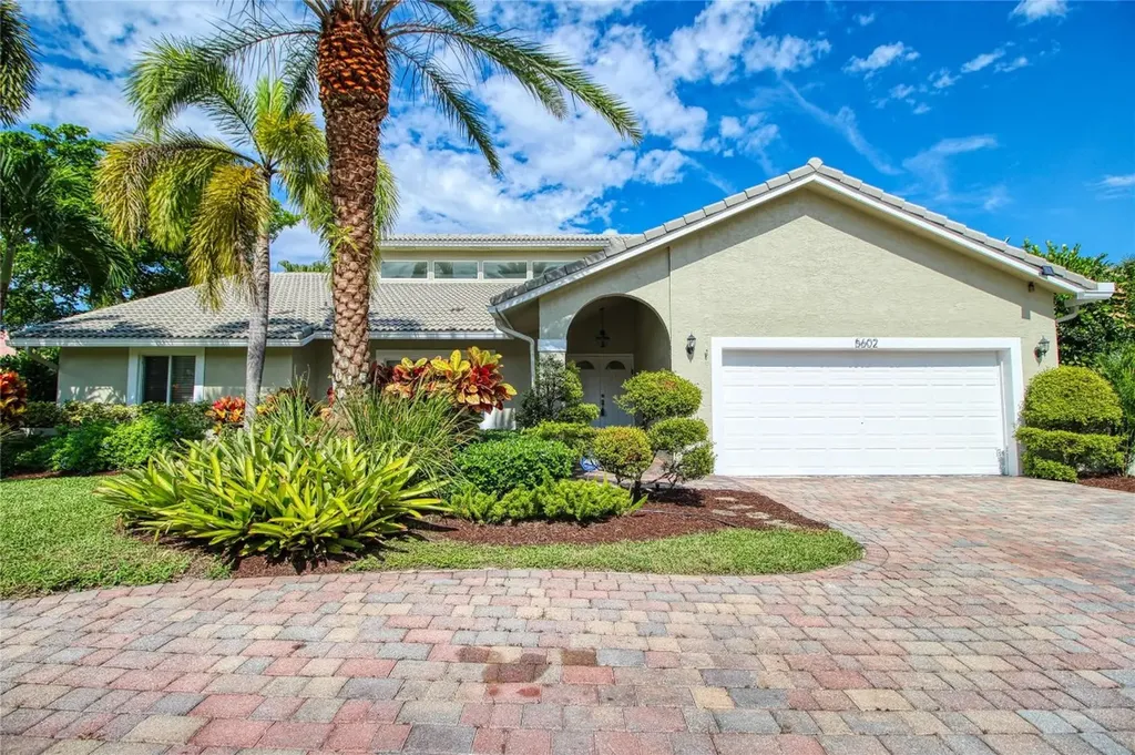 5602 NW 87th Way Coral Springs FL 33067