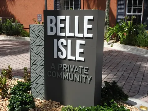 2306 NE 9th Avenue Wilton Manors FL 33305