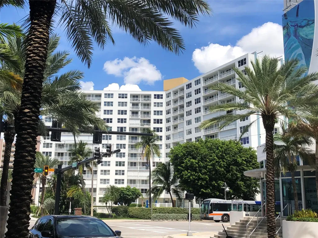 201 N Ocean Boulevard Pompano Beach FL 33062
