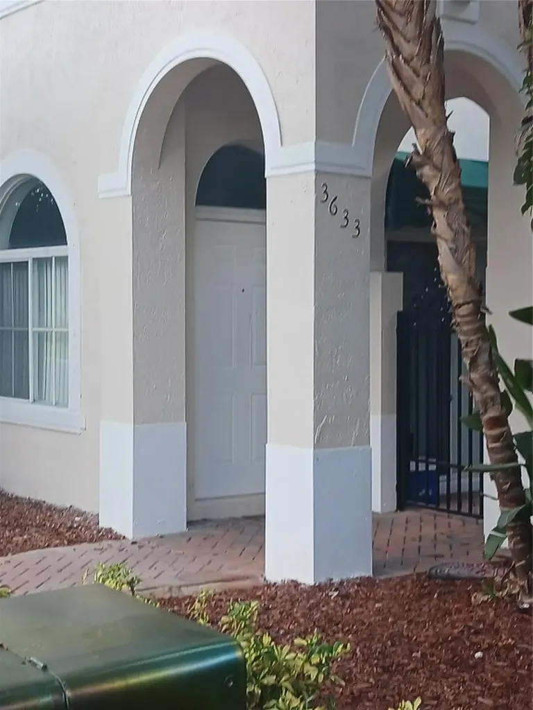 3633 NW 29th Place Lauderdale Lakes FL 33311