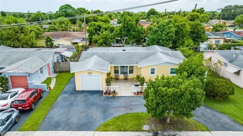4520 NW 25th Street Lauderhill FL 33313