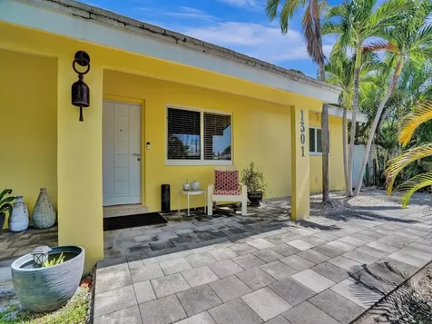 1301 NE 39th Street Oakland Park FL 33334