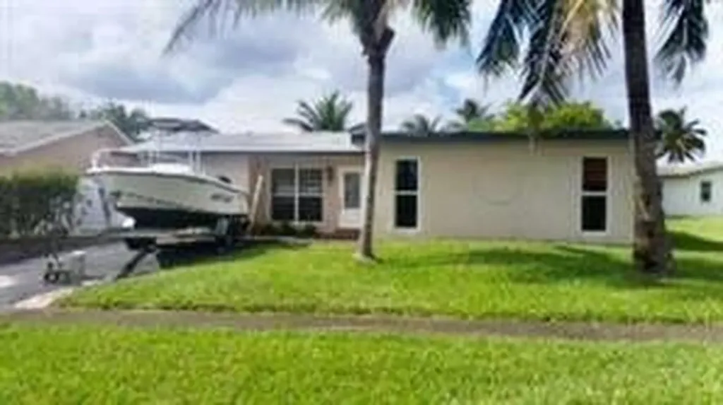 3831 NW 113th Terrace Sunrise FL 33323