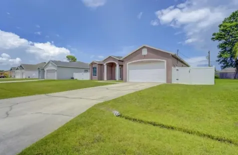 2189 SE Genoa Street Port St Lucie FL 34952