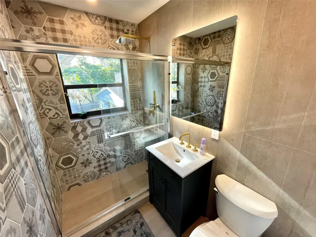 1215 E Broward Boulevard Fort Lauderdale FL 33301