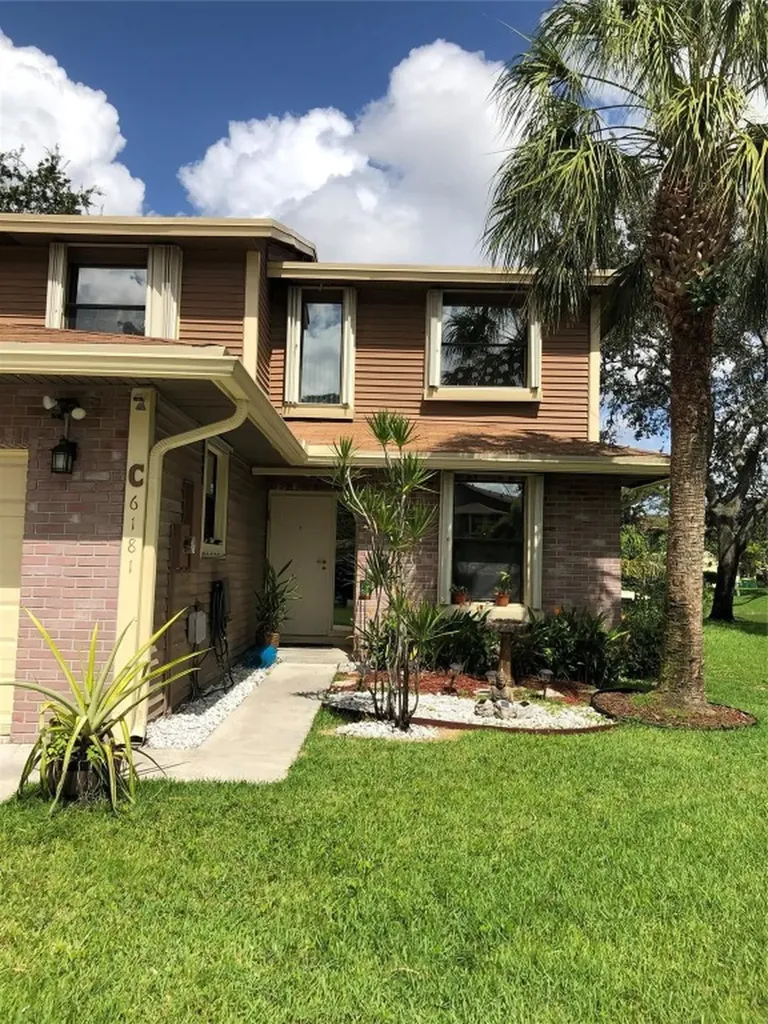 6181 Laurel Lane Tamarac FL 33319