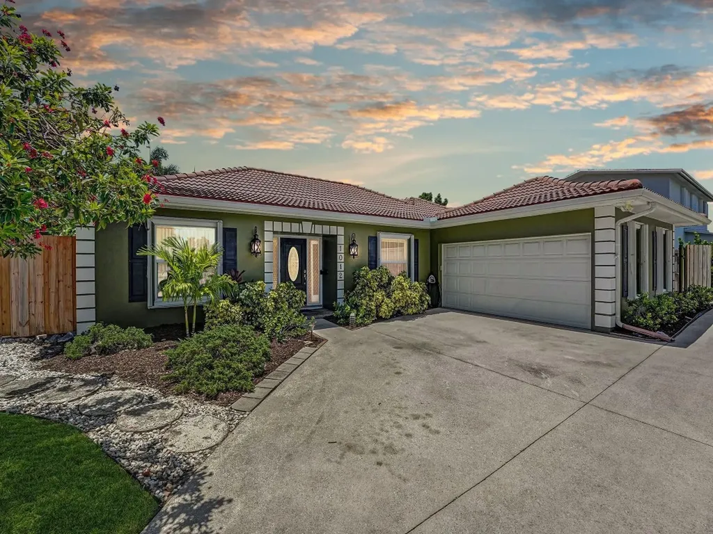 1012 W Camino Real Boca Raton FL 33486