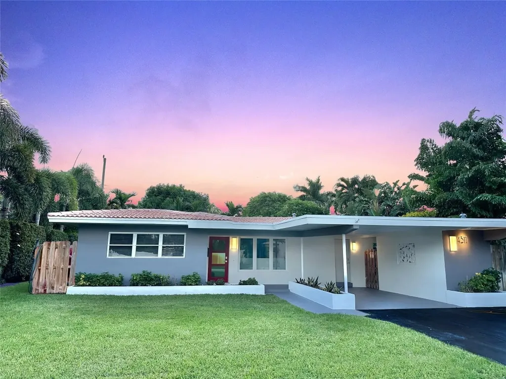 4311 NE 18th Avenue Oakland Park FL 33334