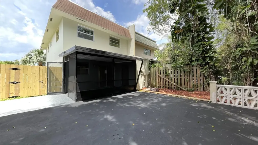 8020 Forest Boulevard North Lauderdale FL 33068