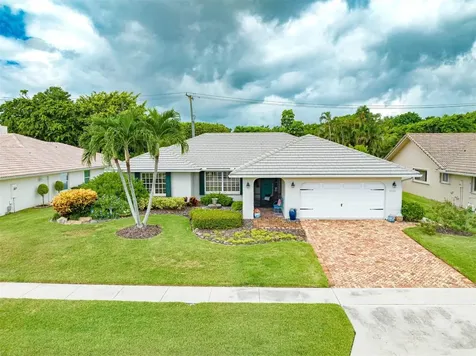 2551 SW 23rd Cranbrook Drive Boynton Beach FL 33436