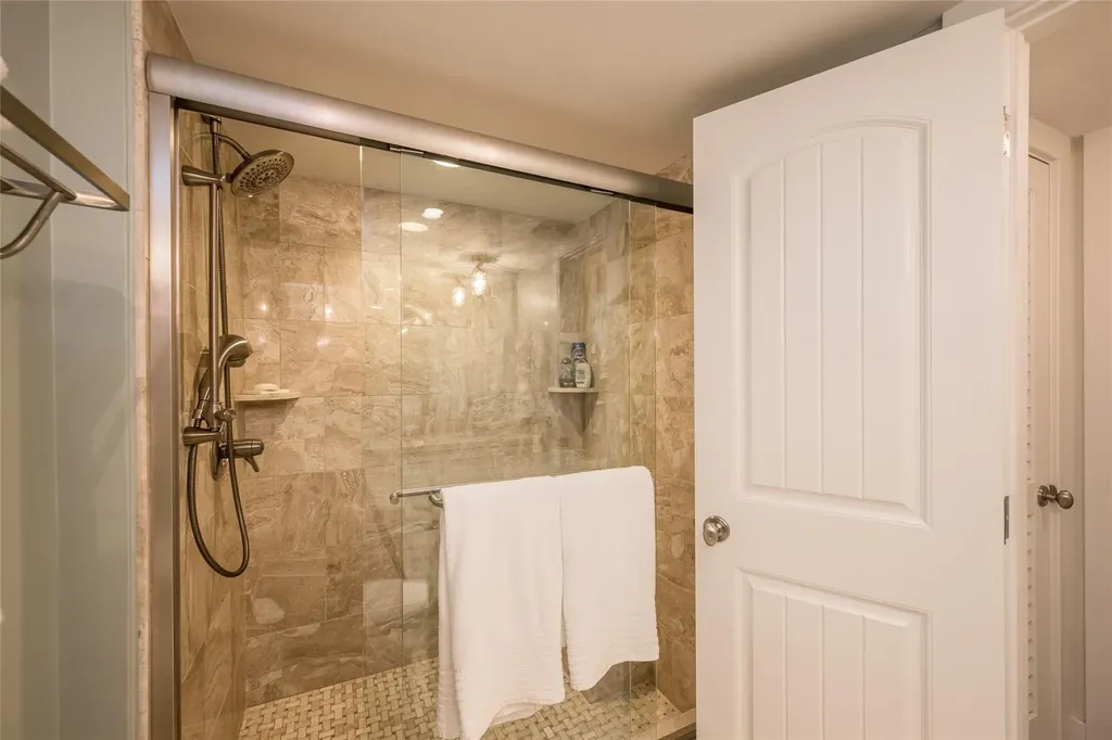 1500 Atlantic Key West FL