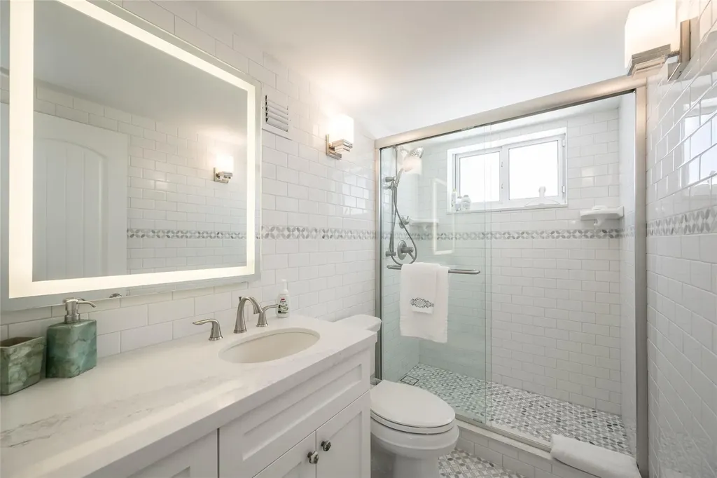1500 Atlantic Key West FL