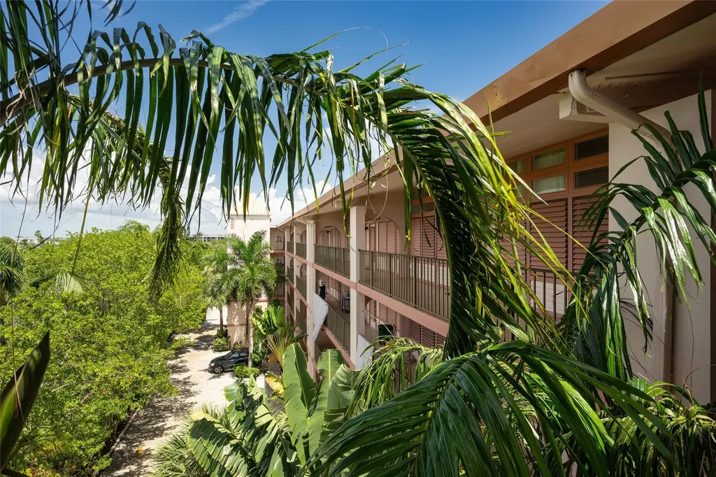1500 Atlantic Key West FL