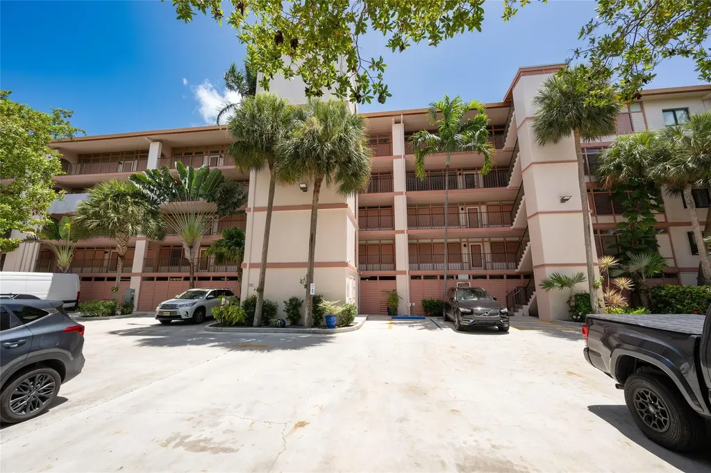 1500 Atlantic Key West FL