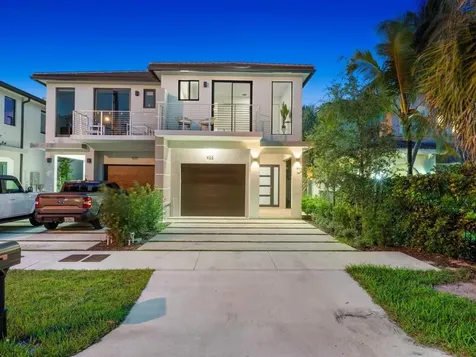 422 SW 9th Street Fort Lauderdale FL 33315