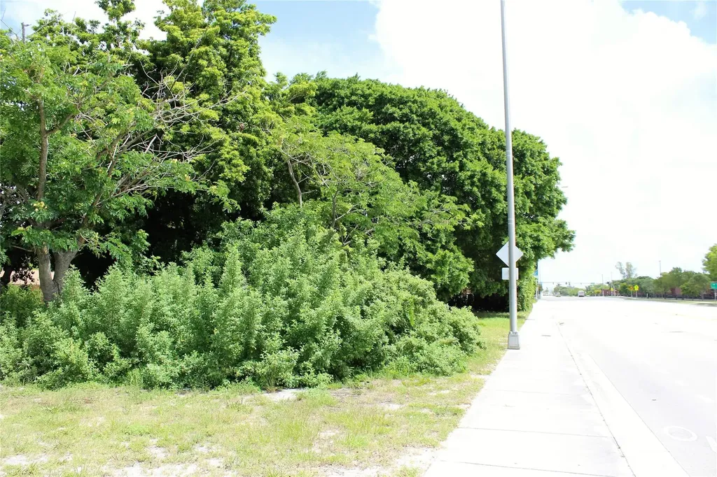 583 S Dixie Highway Deerfield Beach FL 33441
