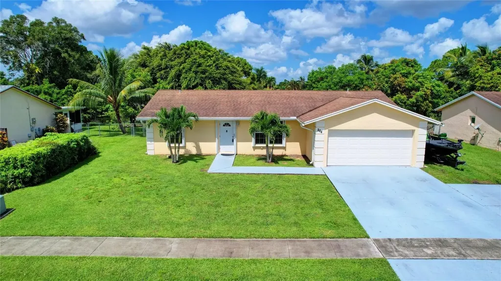 204 Bobwhite Road Royal Palm Beach FL 33411