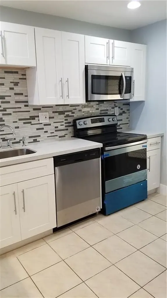 3100 N Course Lane Pompano Beach FL 33069