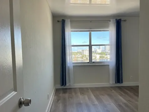 401 Golden Isle Drive Hallandale Beach FL 33009