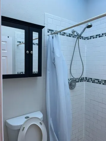 401 Golden Isle Drive Hallandale Beach FL 33009