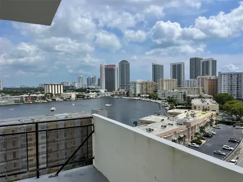 401 Golden Isle Drive Hallandale Beach FL 33009