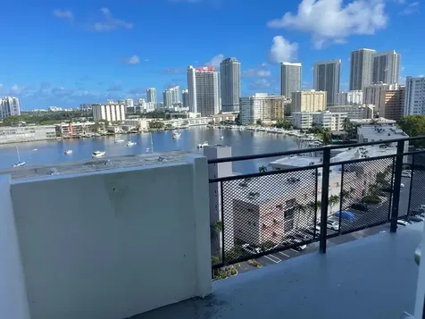 401 Golden Isle Drive Hallandale Beach FL 33009