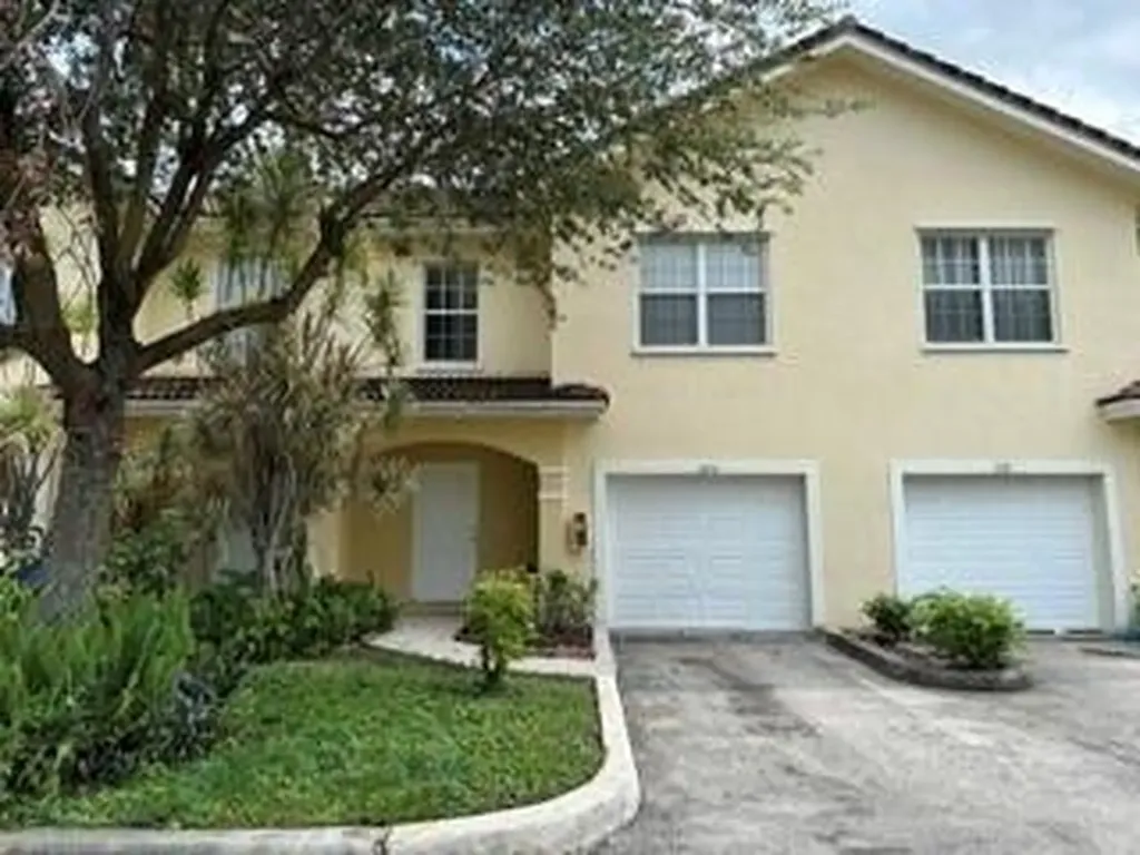1283 NW 27th Avenue Pompano Beach FL 33069