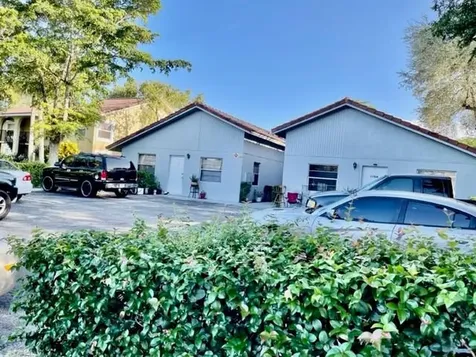 11520-11526 NW 37th Street Coral Springs FL 33065