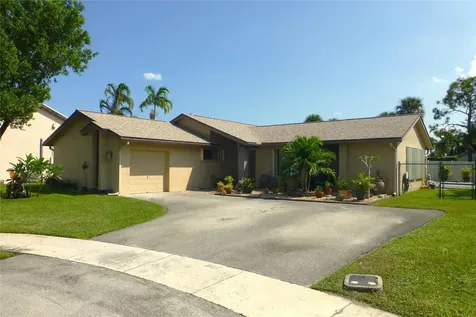 5512 SW 9th Place Margate FL 33068