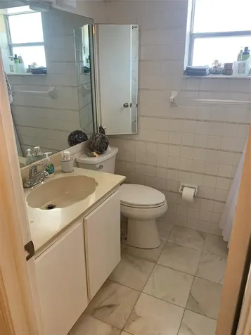4311 Crystal Lake Drive Deerfield Beach FL 33064