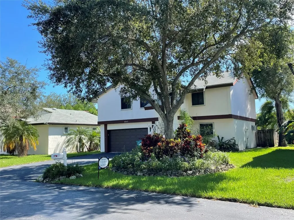 8647 Franjo Road Cutler Bay FL 33189