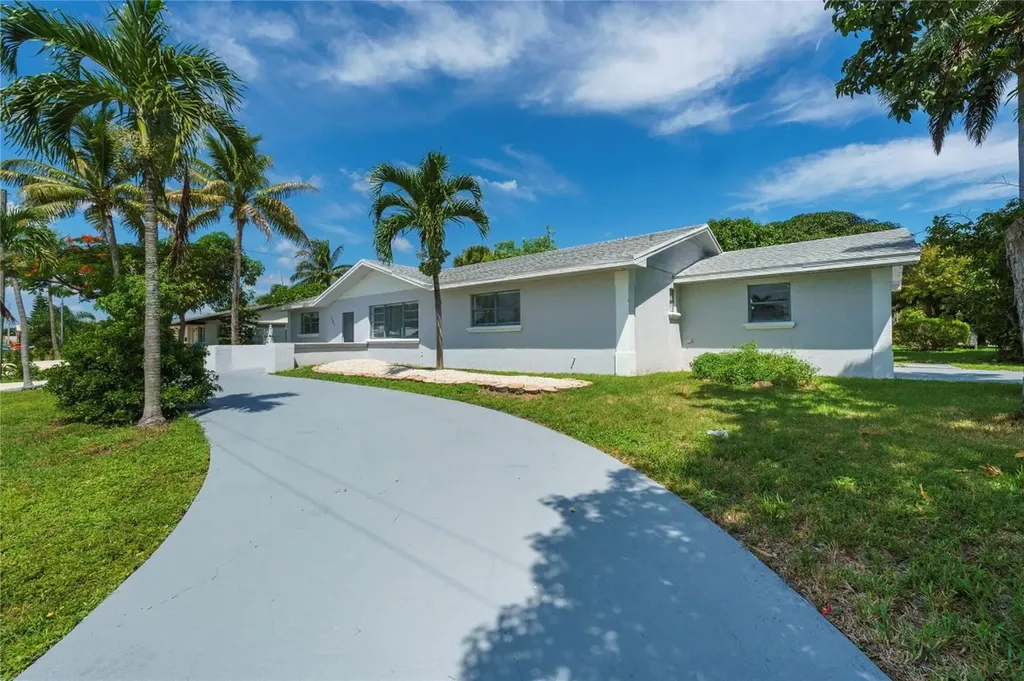 301 SW 13th Avenue Boynton Beach FL 33435