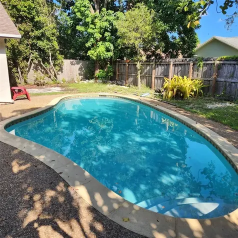 7701 SW 8th Street North Lauderdale FL 33068