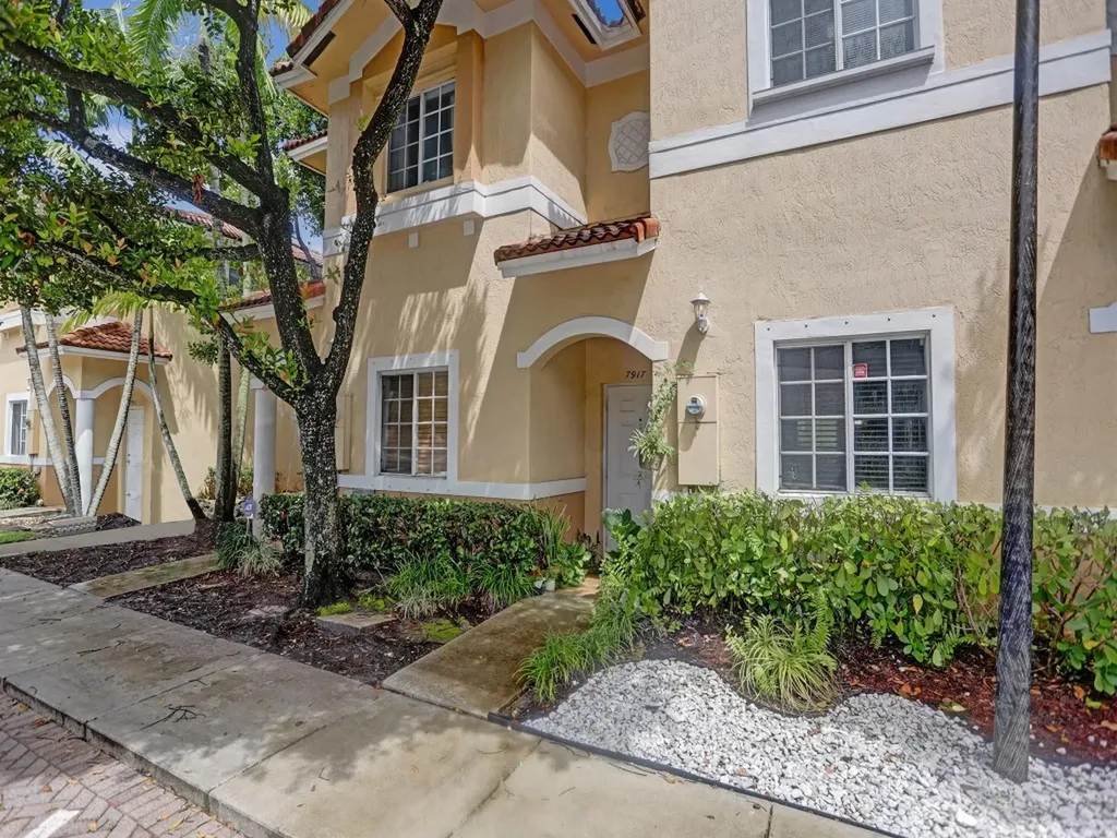7917 Tuscany Court Tamarac FL 33321