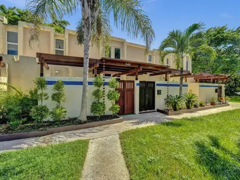 846 NE 20th Drive Wilton Manors FL 33305
